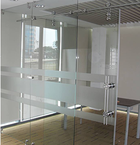 Cửa kính cường lực 03