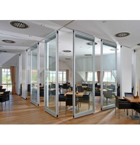 Vách ngăn kính cường lực 08